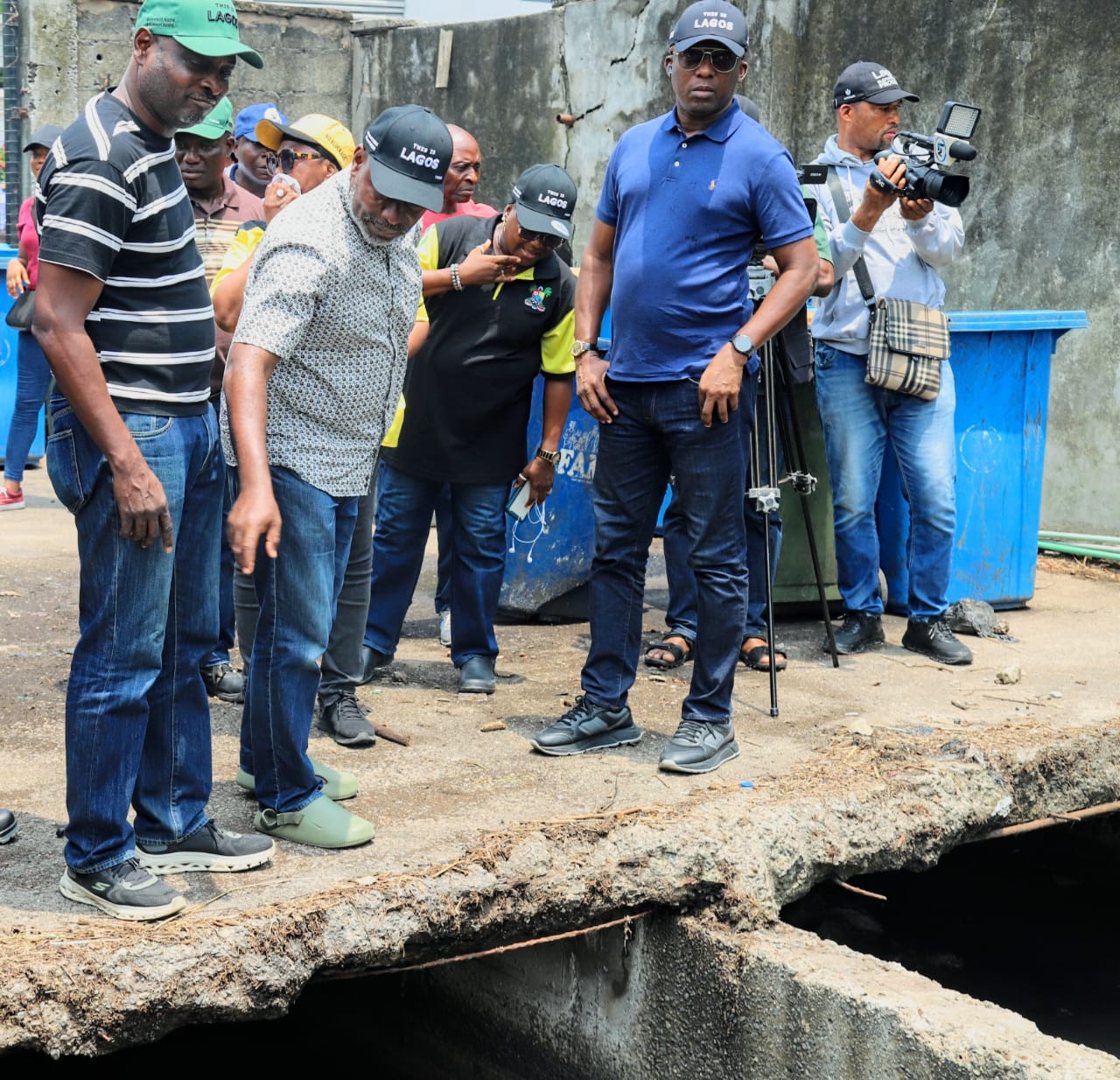 LASG TO COMMENCE RE-ESTABLISHMENT OF  DRAINAGE RIGHT OF WAY ENFORCEMENT IN APAPA ON MONDAY