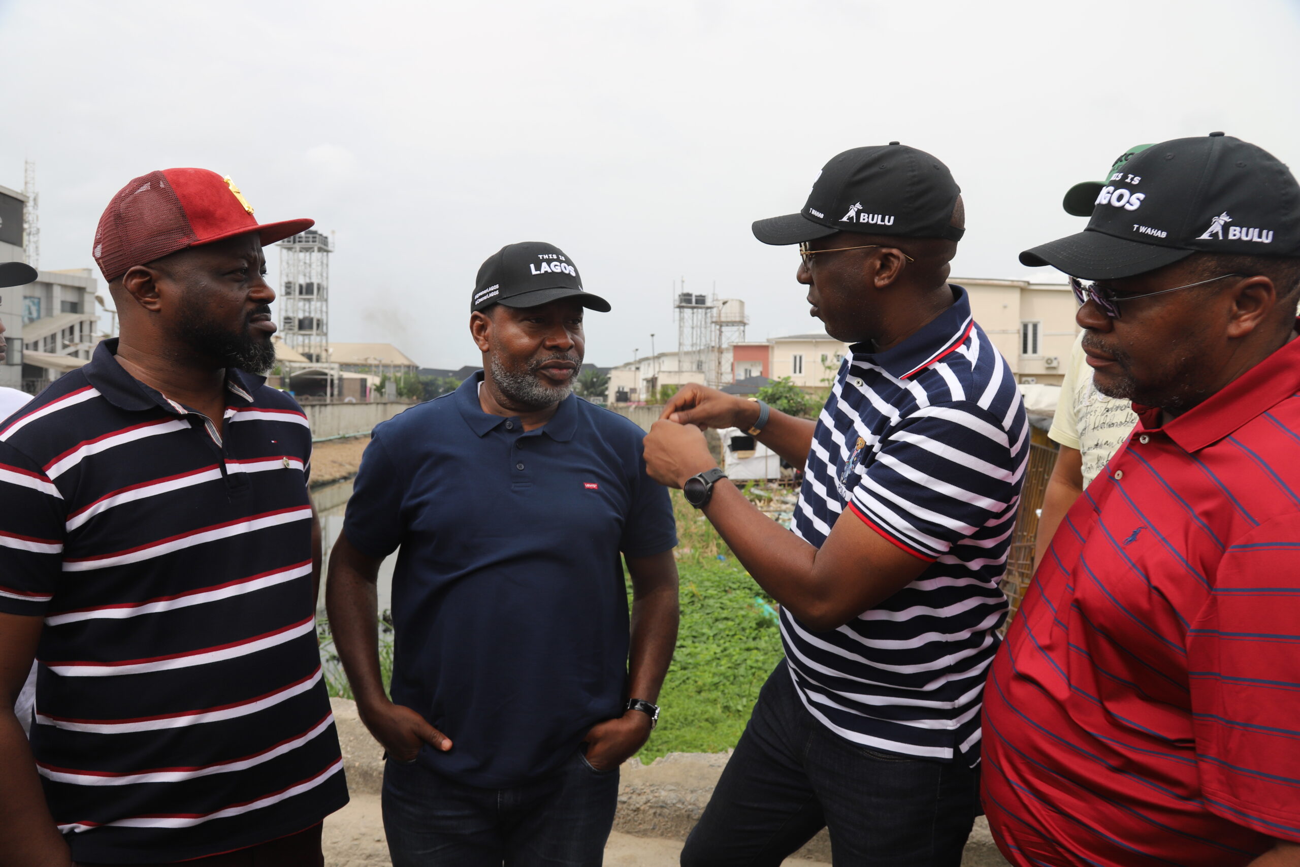 LAGOS GIVES  4 DAY RELOCATION NOTICE TO SQUATTERS ON LAGOS COASTAL ROAD, LEKKI